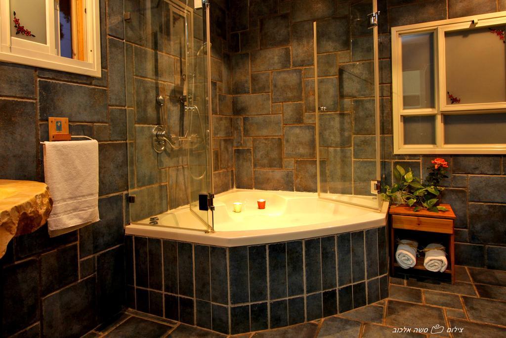Golan Rooms At Sagi Family Country Lodging Ramot Extérieur photo